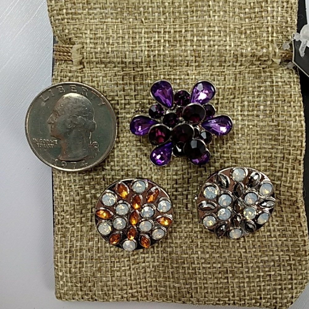 Pin set - Picture 3 of 3
